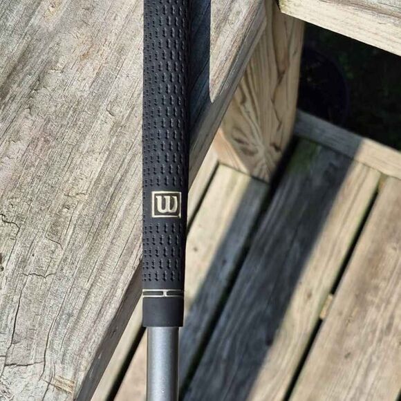 Wilson Pro Staff WD Oversize Women’s Pitching Wedge Graphite Flex - RH - 34.5" - Picture 3 of 5